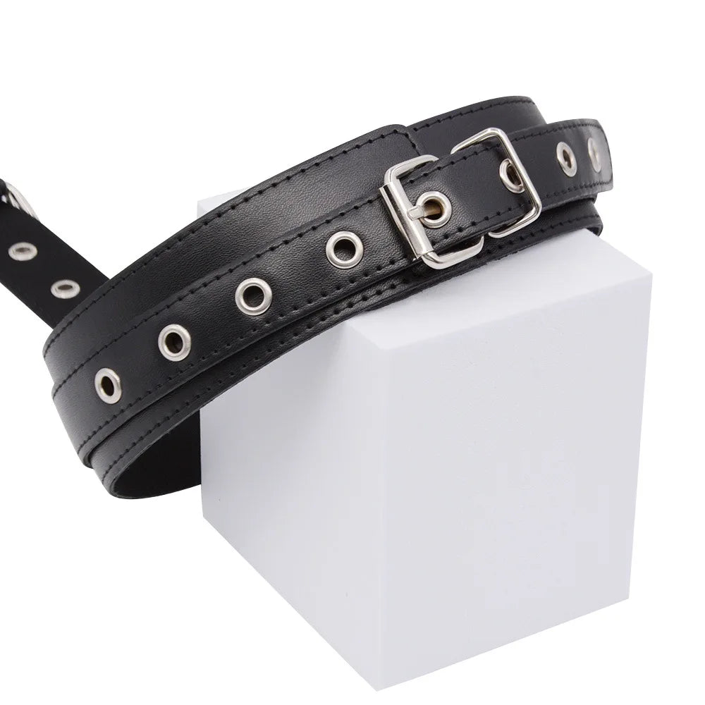 Leather Neck & Wrist Cuff Set – Gothic Bondage Collar & Handcuffs